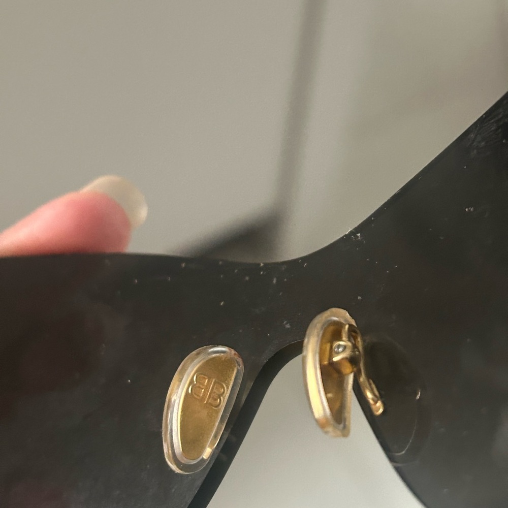 Balenciaga Shield Sunglasses with Rhinestones - Picture 6 of 8